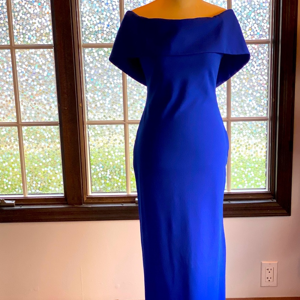 Off the shoulder/Deep Blue gown